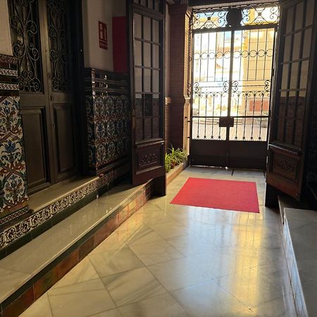 Habitaciones Corazon Centro Historico มาลากา ภายนอก รูปภาพ